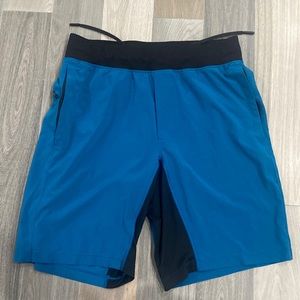 Lululemon shorts size medium never worn no tags. Too small for me.